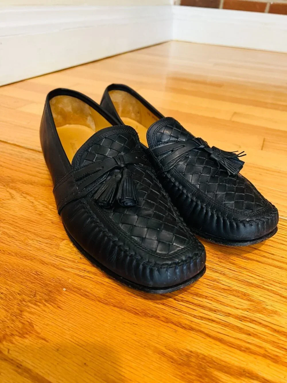 Johnston & Murphy Basket Weave Tassel Loafers Size 10 M